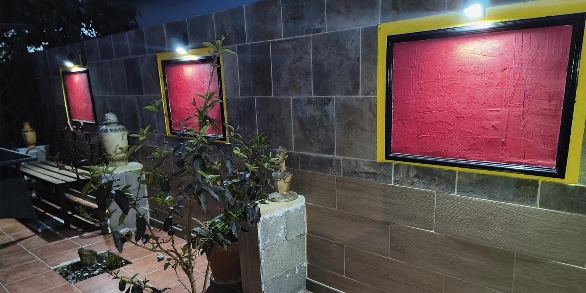 Tienda Linda Hotel Puebla de Vallbona Eksteriør billede